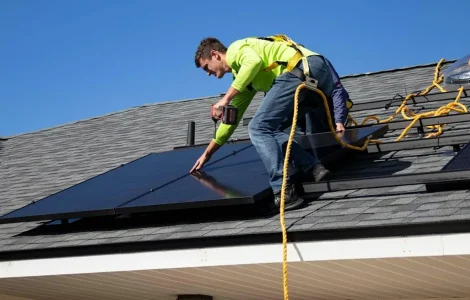 que contient un kit solaire pour la maison